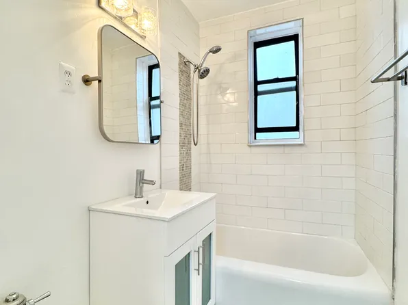 84-19 51st Avenue image 4 of 7