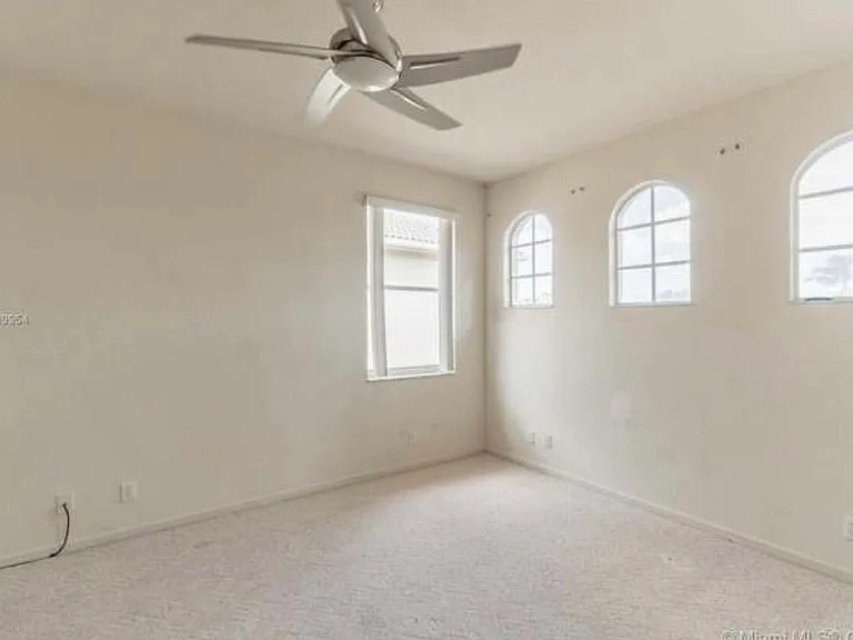 1831 Waldorf Dr — Photo 20