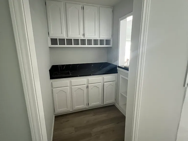10974 Hillhaven Ave — Photo 13