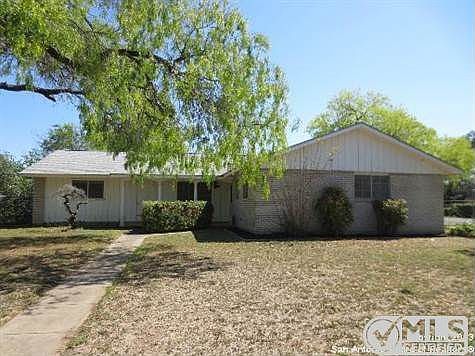 1st image of 7426 Dumbarton Dr