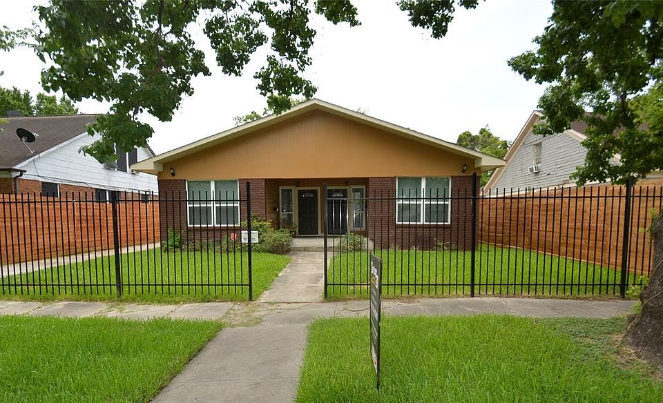 1st image of 2614 Isabella St