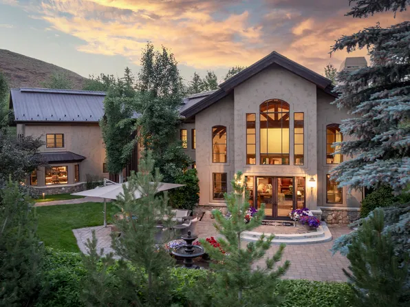 221 Foxglove Ln, Ketchum, ID 83340