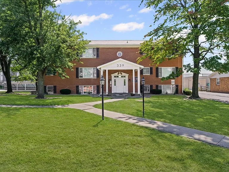 339 Riley Dr — Photo 25
