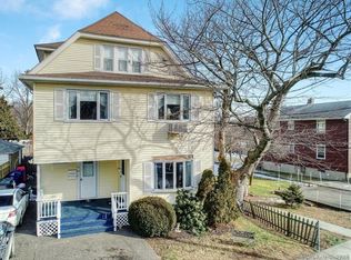96 Seaview Ter FLOOR 2, Bridgeport, CT 06605