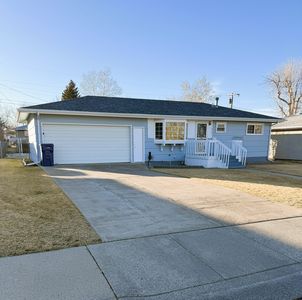 412 52nd St S, Great Falls, MT, 59405
