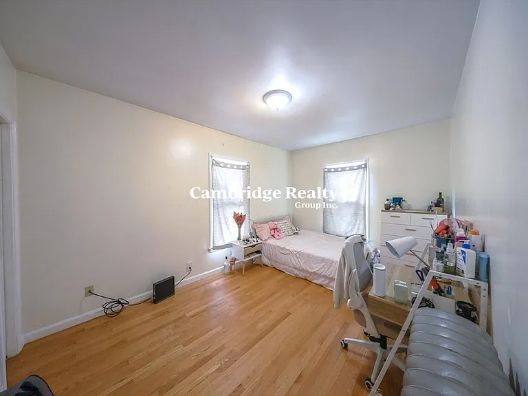 373 Prospect St #T — Photo 4