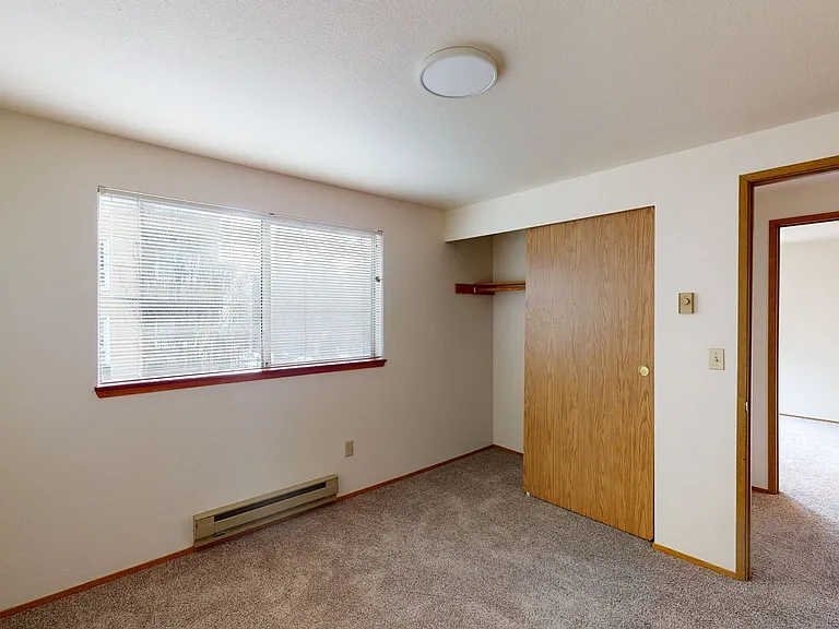 Kelly Anne Apartments — Photo 50