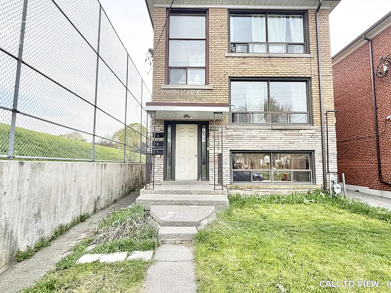 552 Winona Dr #2 — Photo 15