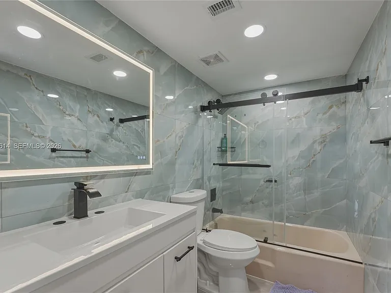 3702 NE 171st St #17 — Photo 14