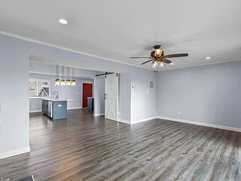 735 W Ocean View Ave #B — Photo 12