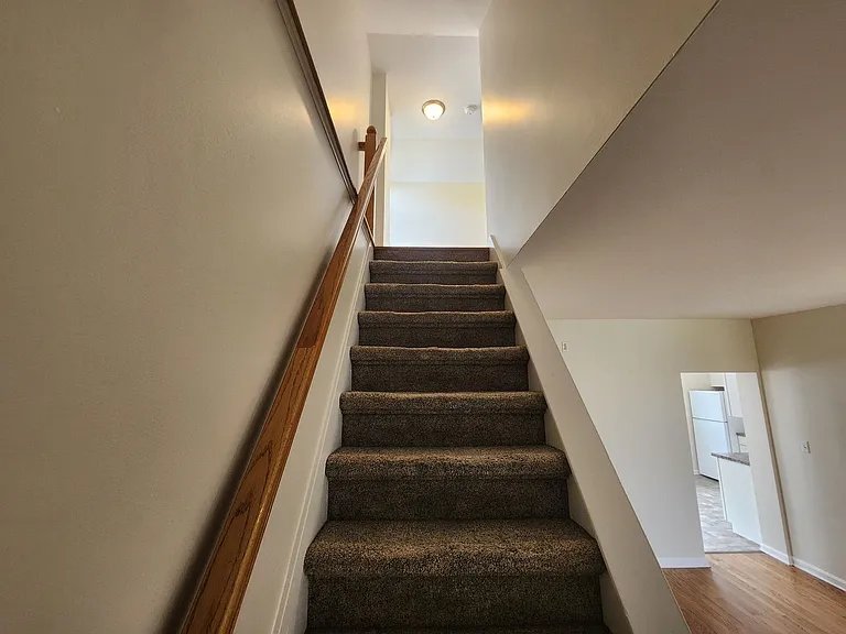 5176-5178 Greenvillage Rd — Photo 14
