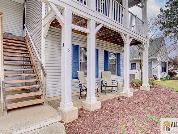 5th image of 3 Wycoff Way E