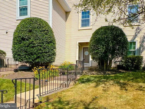 2516 Society Pl, Newtown, PA 18940