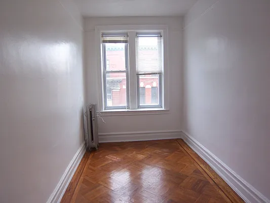 Rented by Heights Realty Advisors | media 26