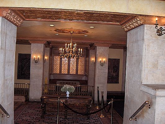 1st image of 5 Tudor City Pl APT 1110