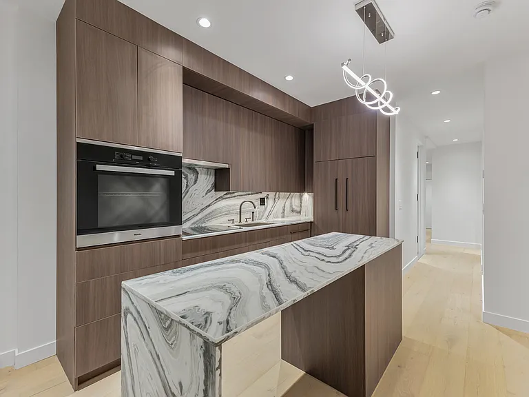 453 Hudson St #1G — Photo 14