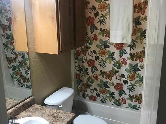 5th image of 3503 N Robin Ct #B