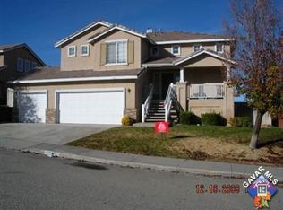 1101 Cactus Dr, Palmdale, CA 93551