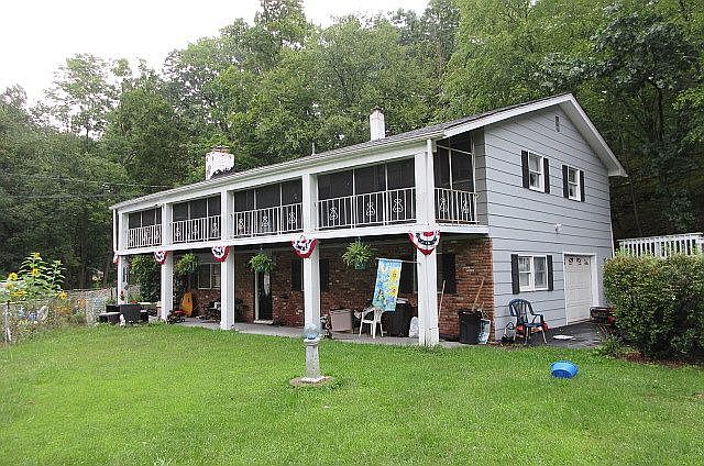 1st image of 107 Birch Dr