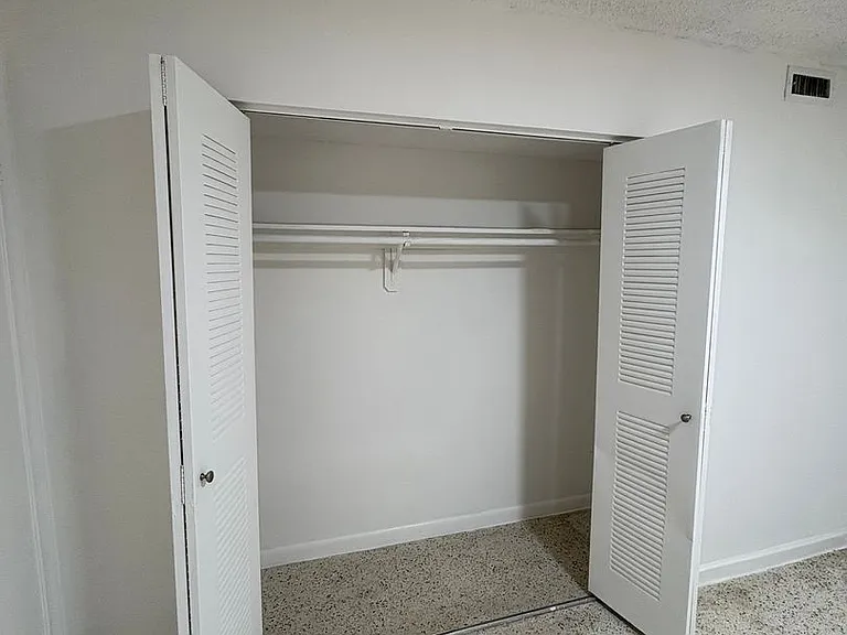 Gabriella Apartments — Photo 15