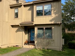 9 Pilgrim Hbr #C, Wallingford, CT 06492