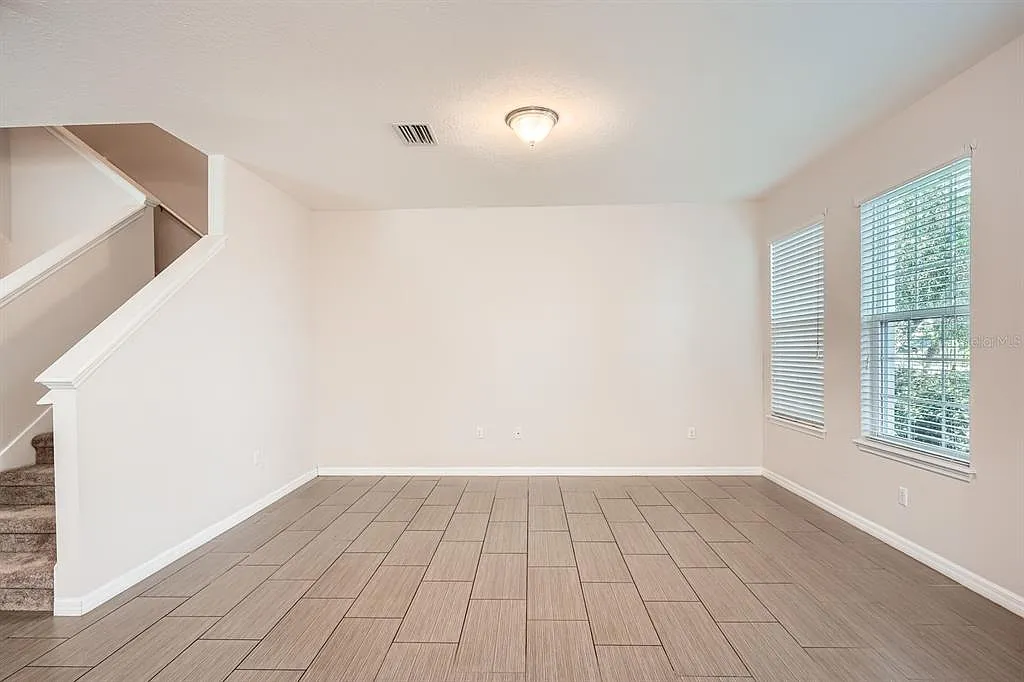3 bed, 2.5 bath, 1480 sqft, $2,950 — Photo 4