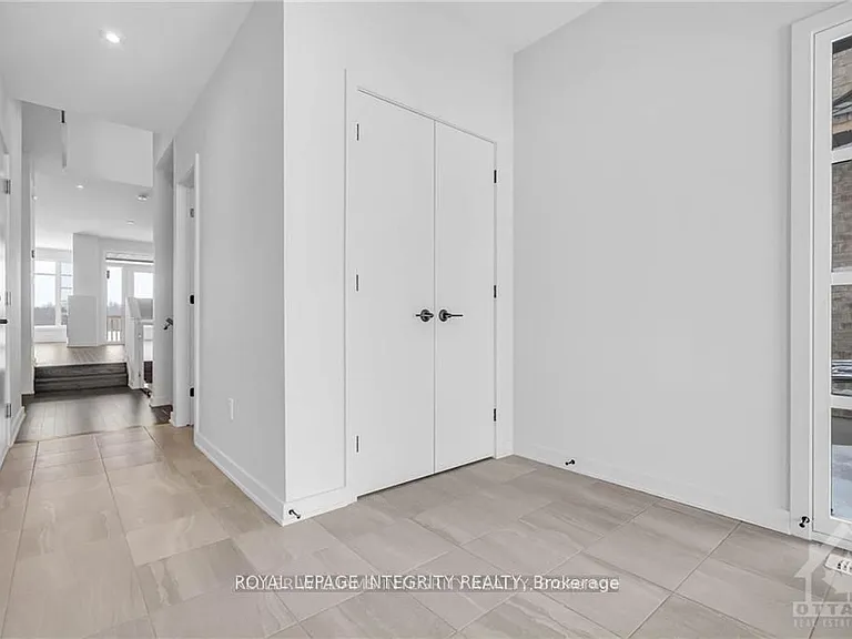 254 Shuttleworth Dr — Photo 4