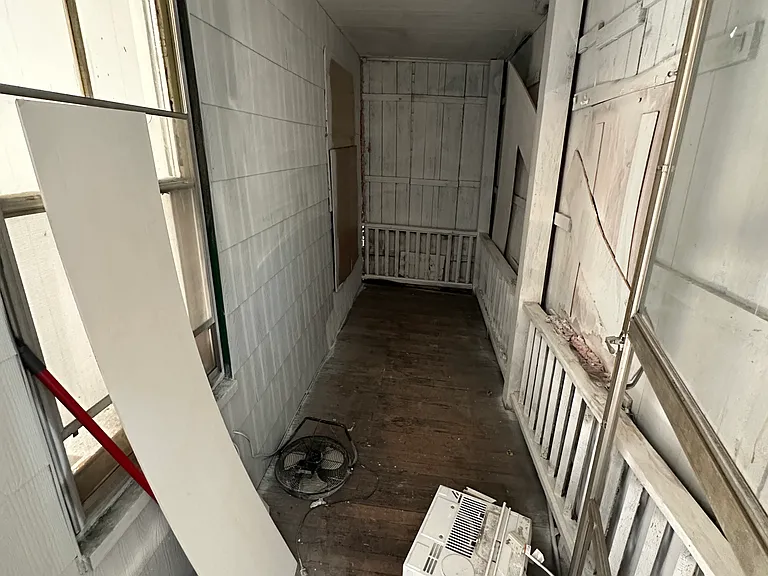 50 Lasalle St #3W — Photo 11