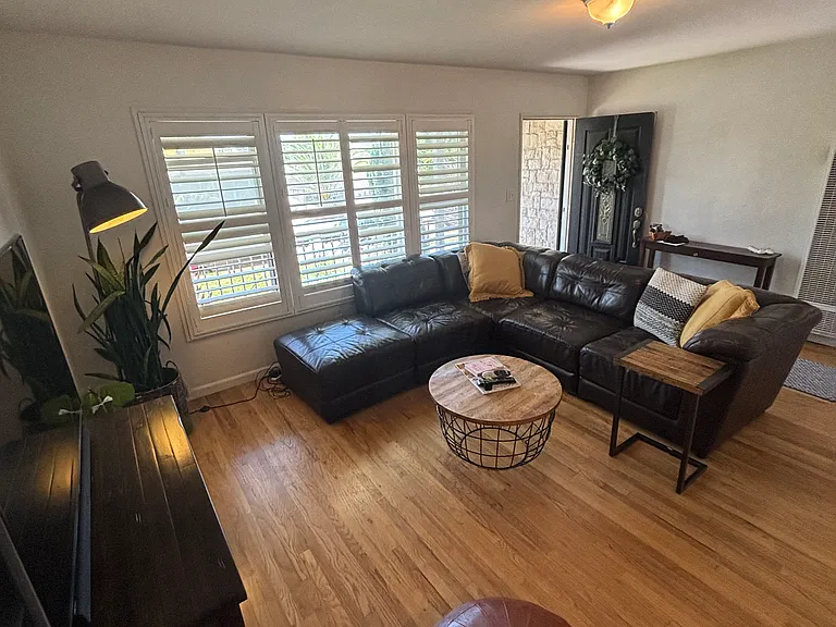 607 Claire Ave — Photo 5