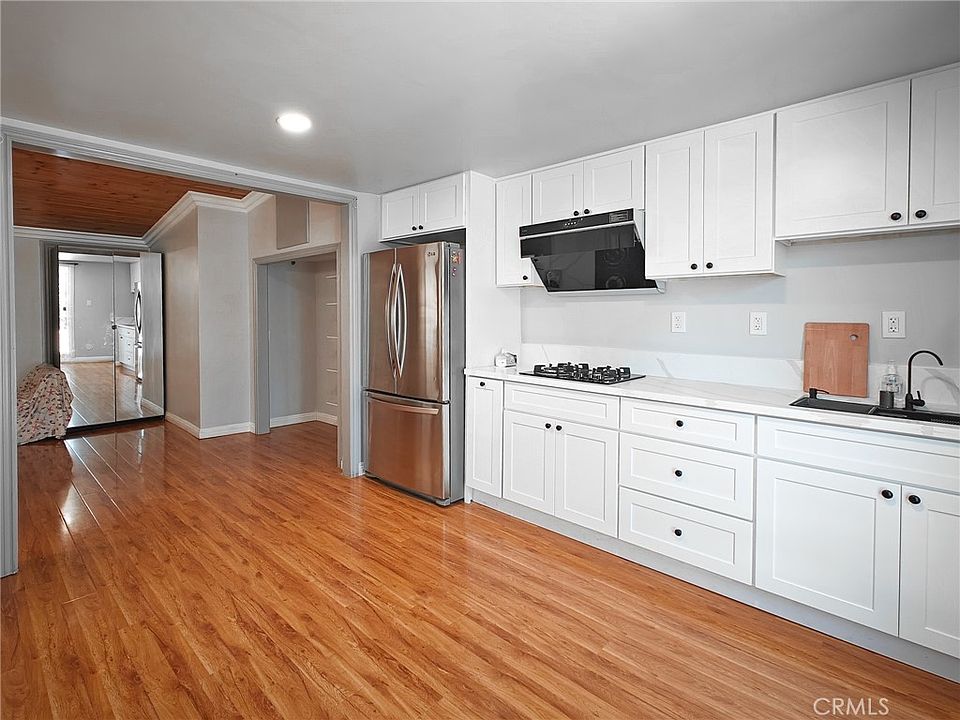 1st image of 6217 Avon Ave Room 3
