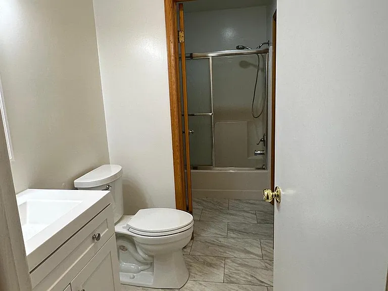 4 S Altamont Ave — Photo 21