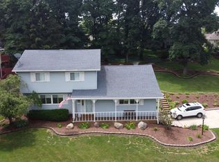 11718 Monroe Pl, Crown Point, IN 46307