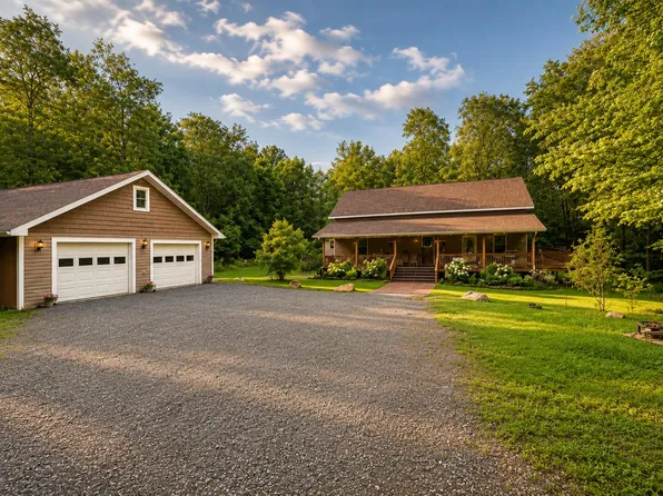 27 French Rd, North Bangor, NY 12966