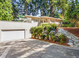 2740 107th Ave SE, Bellevue, WA 98004