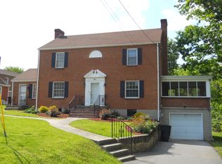 5333 Cove Rd #5325, Roanoke, VA 24019