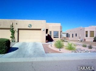 187 N Running Spring Dr, Green Valley, AZ 85614
