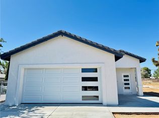 16063 Spruce St, Hesperia, CA 92345