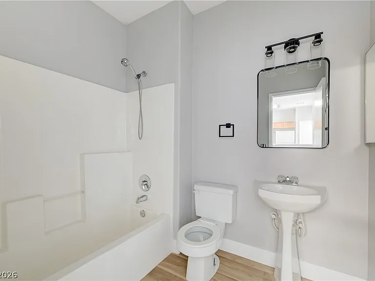 673 Peachy Canyon Cir #203 — Photo 25