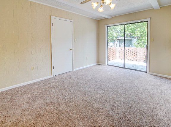 4th image of 3632 Pamplona Dr
