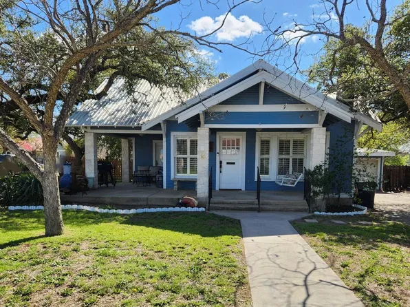 208 W Vaughan Street, Bertram, TX 78605