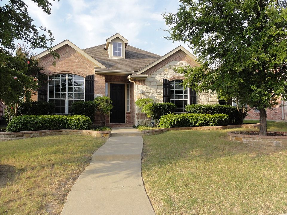 1st image of 15669 Buffalo Creek Dr