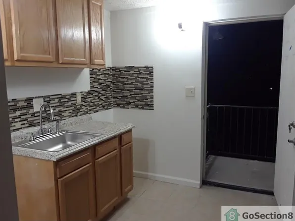 Central Ave, Columbus, OH 43223