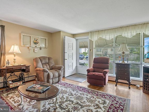 5th image of 1823 Liberty Ave