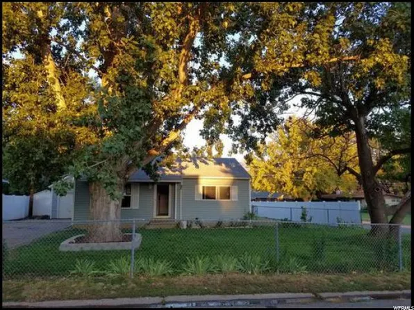 788 N Laverde St W, Layton, UT 84041