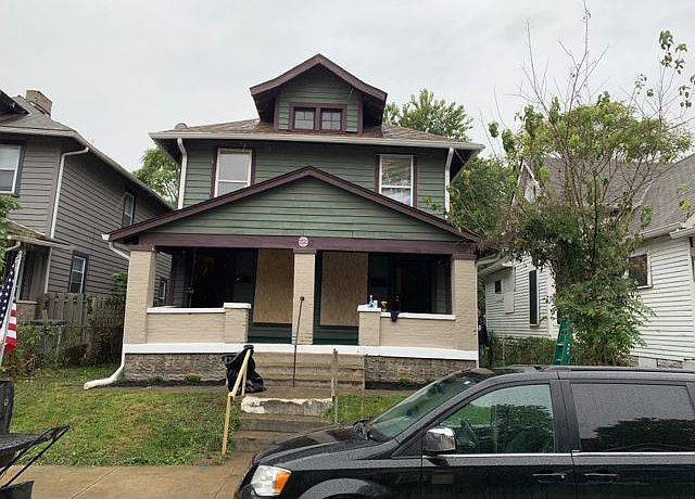 1st image of 320 N Forest Ave