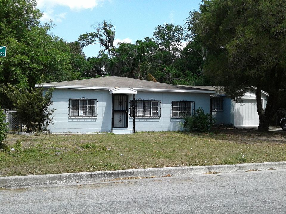 1st image of 2002 E Comanche Ave