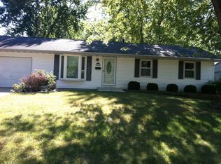 6225 N Hamilton Rd, Peoria, IL 61614