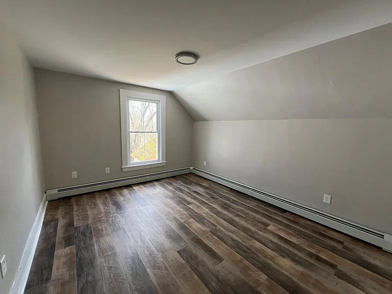 248 Forest St #B — Photo 7