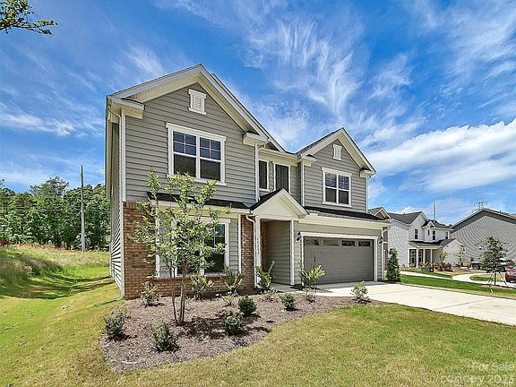 2nd image of 19242 Yellow Birch Dr