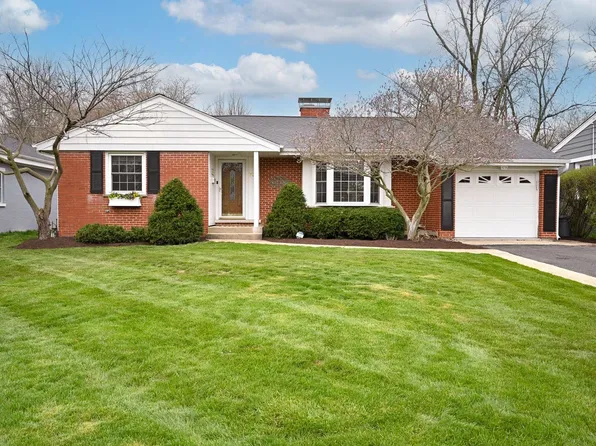 754 N Kenilworth Ave, Glen Ellyn, IL 60137